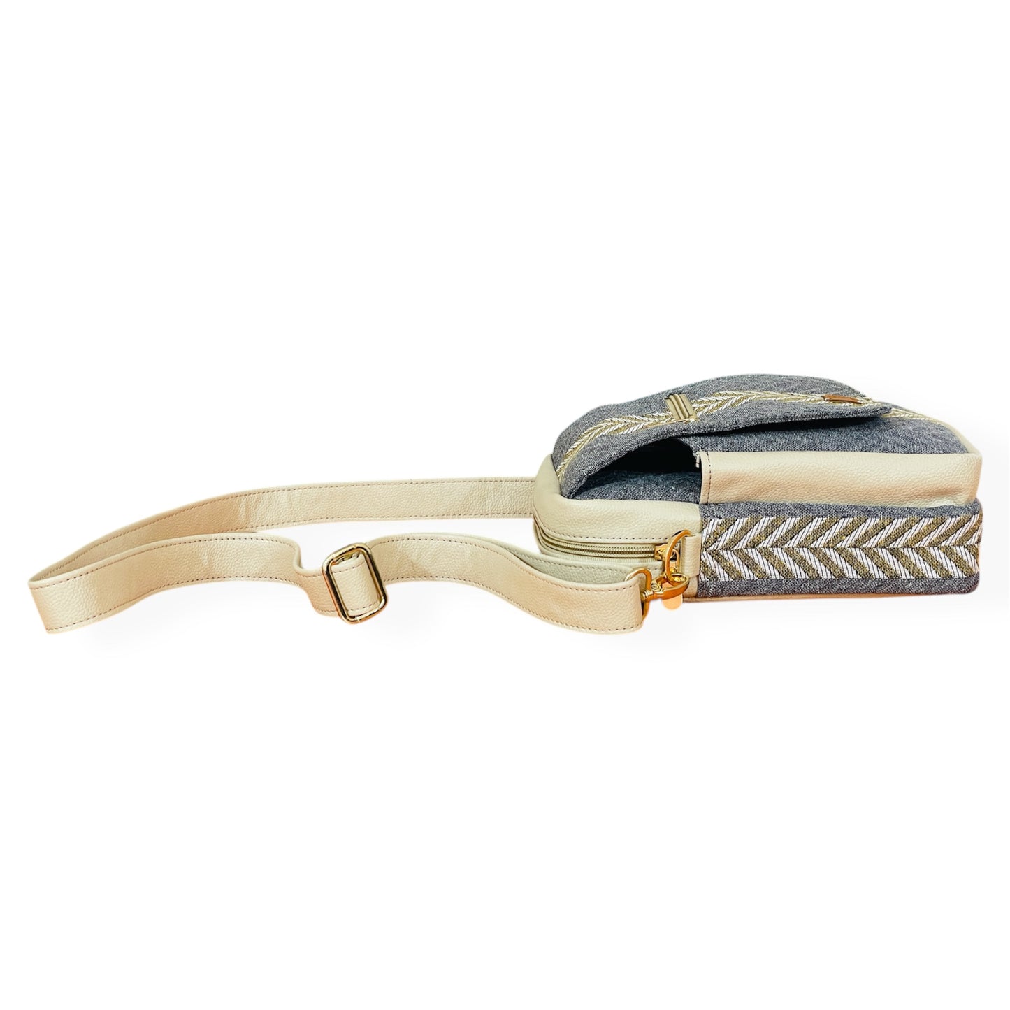 Twisty Trail Messenger Bag