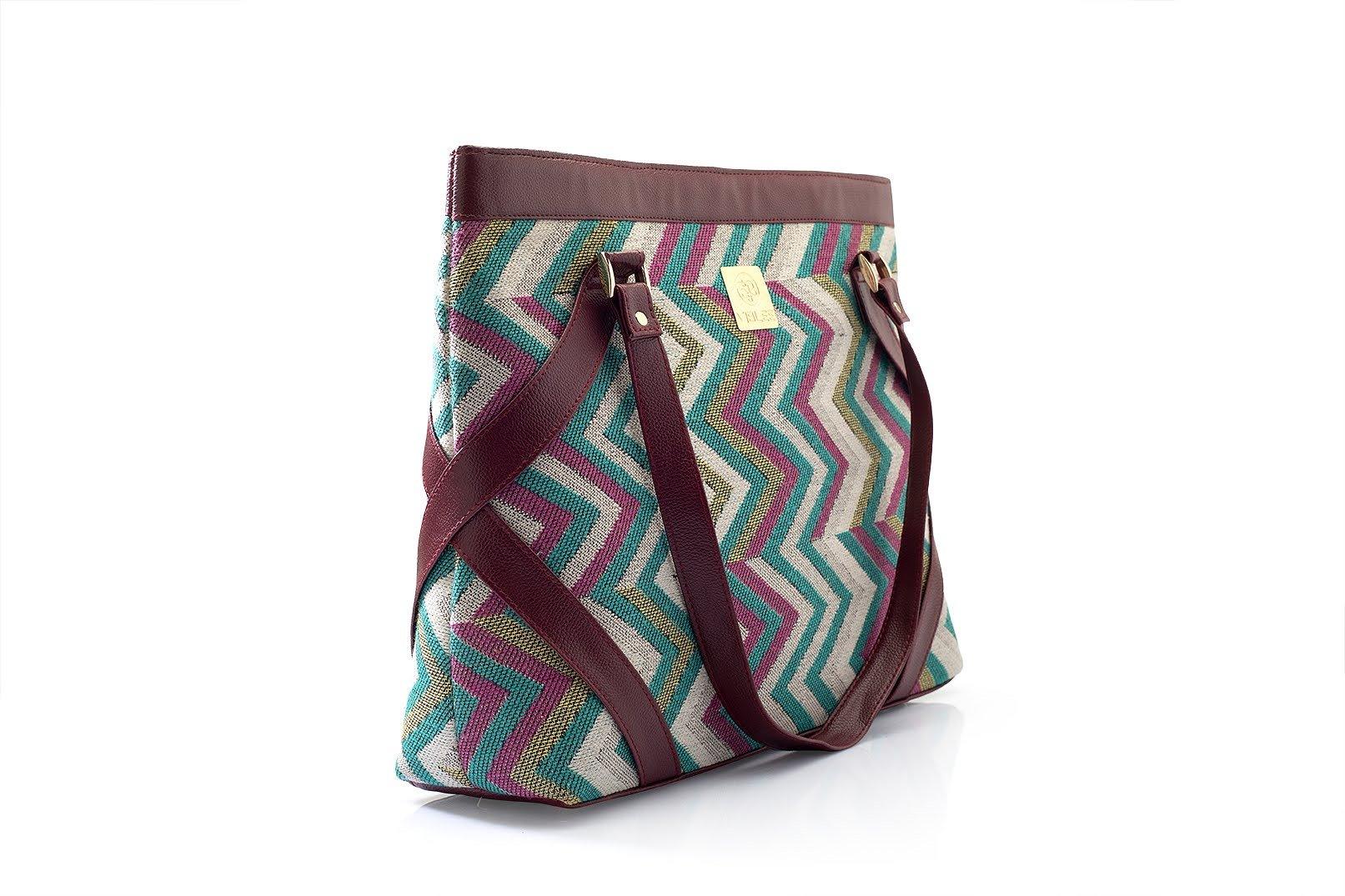 Patterned Perfection Laptop Hand Bag - Viblee